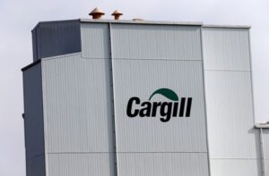 Cargill aims to boost ships' use of biofuel, methanol to cut emissions