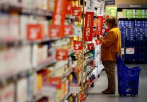 Analysis-Consumer goods firms' pricing woes may spread beyond France