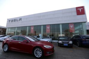 Tesla clears key China assisted-driving hurdle with Baidu deal, Bloomberg News says