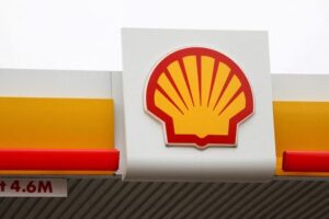 Shell investors should oppose climate resolution, Glass Lewis says