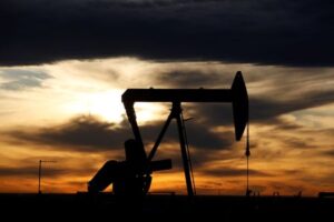 Oil prices set for steepest weekly drop in three months