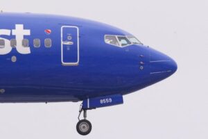 Exclusive-Southwest pilots face reduced hours, pay due to Boeing delivery delays