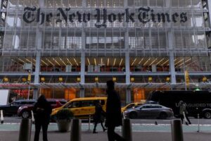 New York Times beats estimates for first-quarter revenue