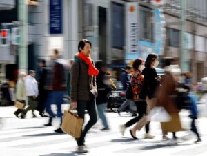 Japan's consumer spending extends declines, clouding outlook for BOJ rate hikes