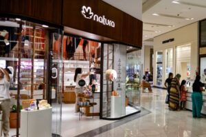 Brazil cosmetics maker Natura widens net loss in Q1 but margins rise