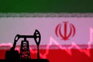 Brent oil gains after Iran's President dies, Saudi flags issue with King's health