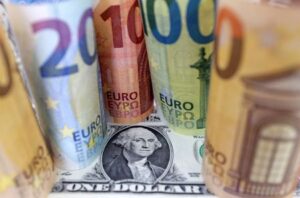 Currencies tread cautiously after US inflation report, focus on ECB