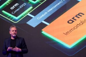 Exclusive-Arm aims to capture 50% of PC market in five years, CEO says