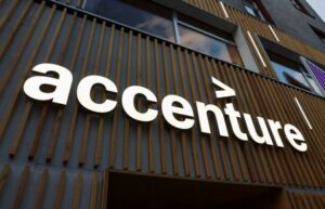 Accenture names insider Angie Park as new CFO