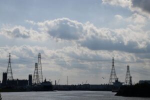 U.S. East Coast port union strike threat to test shippers' nerves