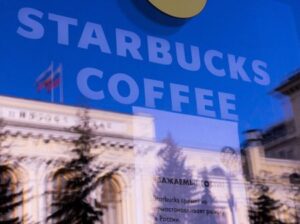 Coca-Cola, Starbucks file to extend trademarks in Russia, newspaper reports