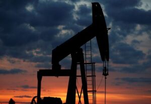 Oil eases on weak U.S. fuel demand