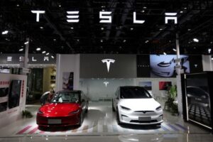 Tesla deliveries set to fall for second straight quarter