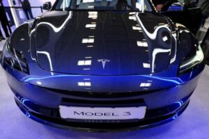 Analysis-Rough road ahead for US EV makers despite upbeat quarterly sales
