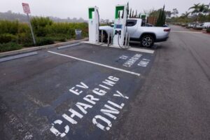 Foes of California's electric car targets take their case to US Supreme Court