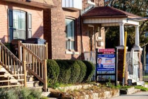 Supply in Canada's property market surges as mortgage renewals loom
