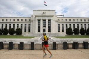 Fed's Waller says timing of interest rate cut 'drawing closer'