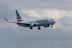 American Airlines issues ground stop due to communication issue, FAA status page shows