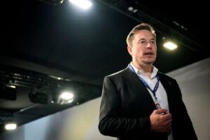 Elon Musk revives lawsuit against Sam Altman and OpenAI, filing shows