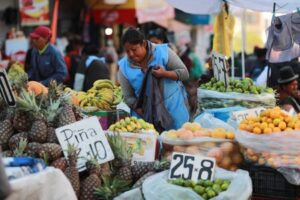 Bolivia inflation nears decade-high in August