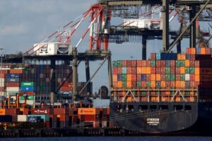 US import prices post largest drop in eight months in August