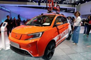 Chinese automaker FAW's auto finance unit launches loan with no down payment