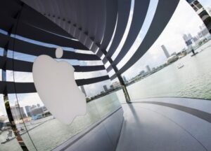 Apple plans to invest more than $250 million to expand Singapore campus