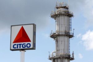 Exclusive-Elliott weighs Citgo bid as creditor group eyes Conoco for own offer