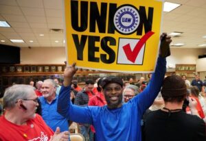UAW workers ratify deal with Daimler as focus shifts to voting at Mercedes