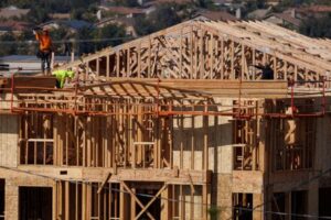 US new home sales rebound in March