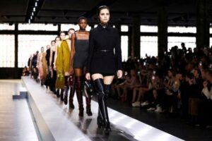 Kering shares slump after luxury company warns of H1 operating profit drop