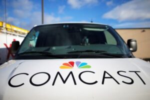 Comcast tops revenue estimates on streaming growth, strong park attendance