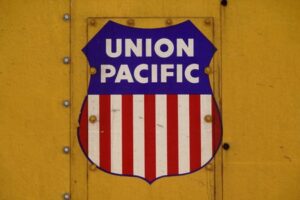 Railroad operator Union Pacific reports flat quarterly profit