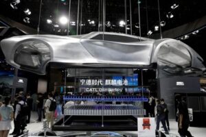 Foreign automakers eager for Chinese partners at Beijing auto show