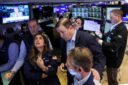 S&P 500 Q1 earnings estimated growth improves; stocks up for week