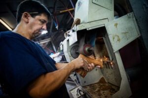 Argentina industrial output sinks 21% amid Milei austerity, worst since pandemic