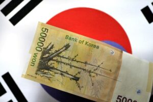 Bank of Korea flags risk of stronger downward pressure on won