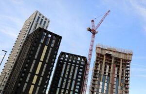 UK construction growth slows despite housing drive, PMI shows