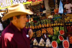 Mexico's inflation accelerates, rate cut unlikely in May